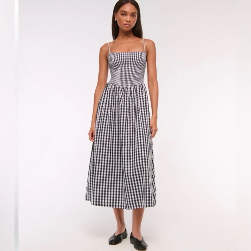 Abercrombie Black+White Gingham Midi Dress Size M Tall (MT). Hits ankles on 5’6 - Picture 1 of 8